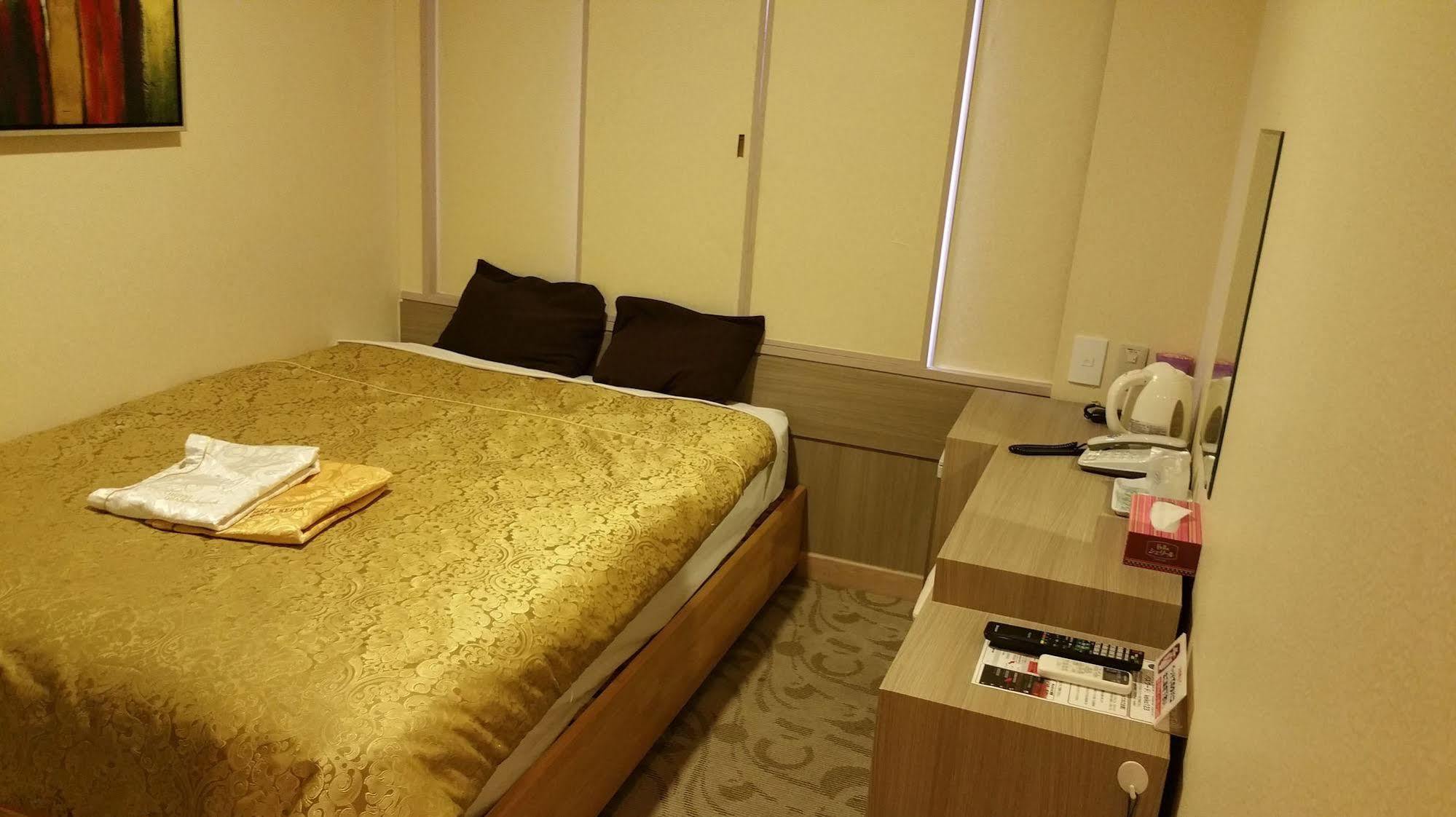 Hotel Osaka Keiko Экстерьер фото